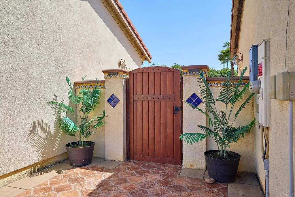 https://cdn.realtyfeed.com/cdn/127/306439043/14e75ac2745125e1a2b457499e174689.webp