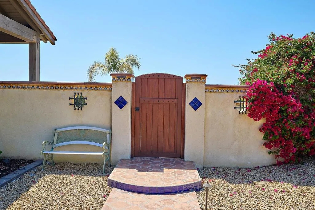 https://cdn.realtyfeed.com/cdn/127/306439043/624847e163feea14dba93de5c293c7b3.webp