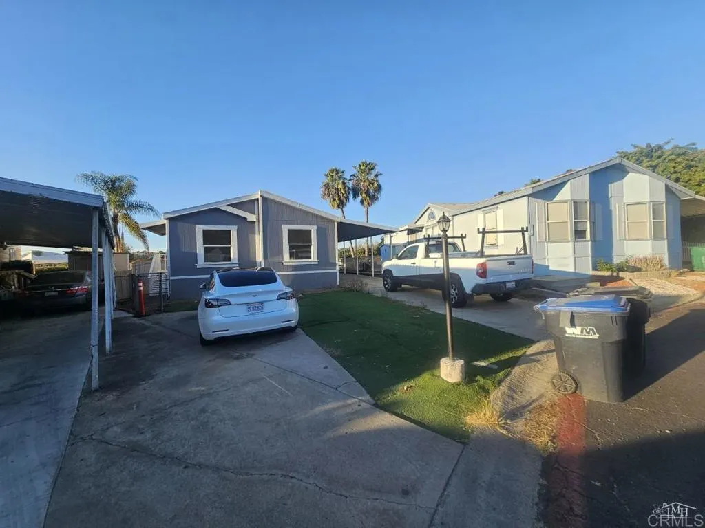 https://cdn.realtyfeed.com/cdn/127/306439345/a52726709e0c09ea6ec9c343bd84d802.webp