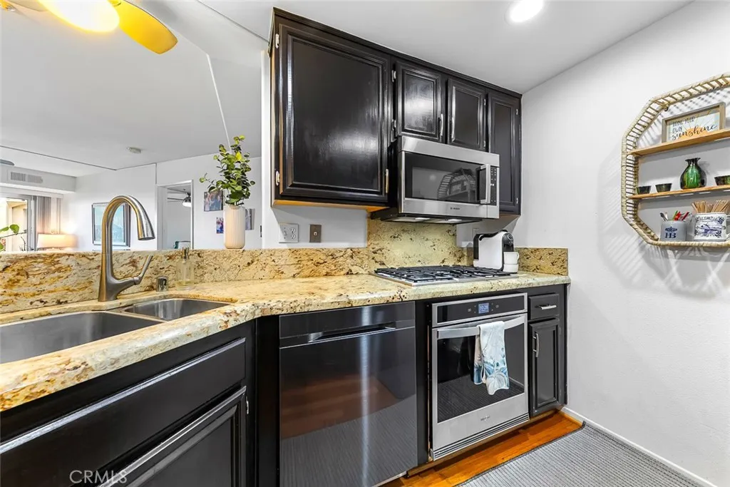 https://cdn.realtyfeed.com/cdn/127/306439607/1b0a03c2ba6e044ac94672907f36b535.webp