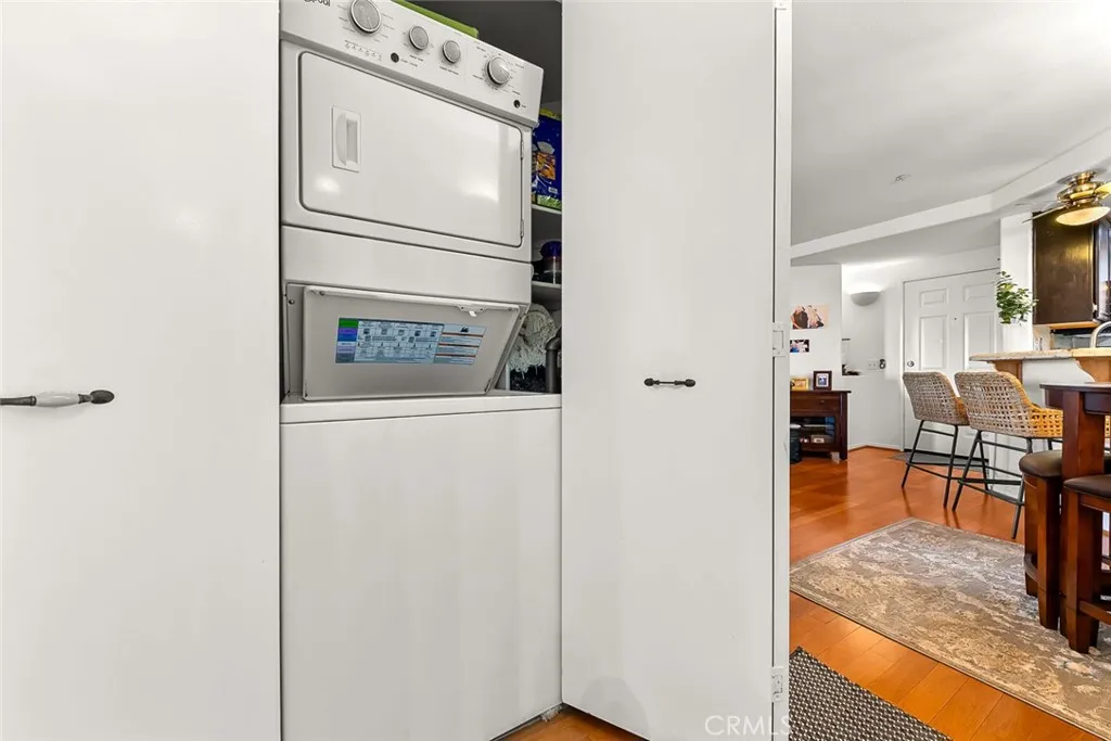 https://cdn.realtyfeed.com/cdn/127/306439607/23c4087498cf9253b7ed64018262c7b0.webp