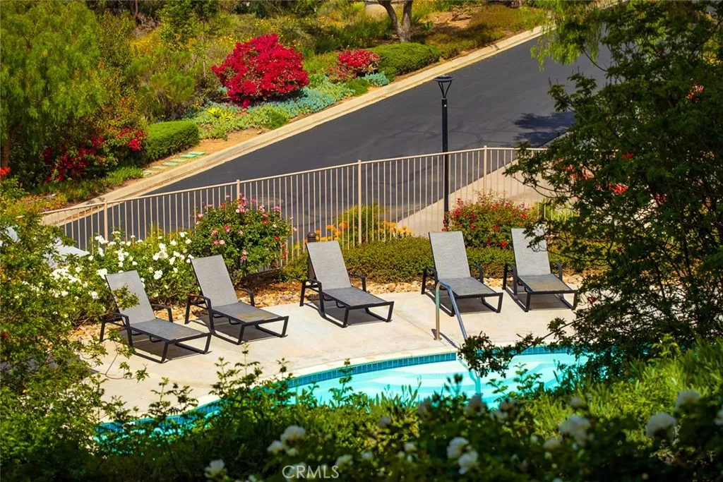 https://cdn.realtyfeed.com/cdn/127/306439607/322596a8fabc6f4439be5274882c56c8.webp