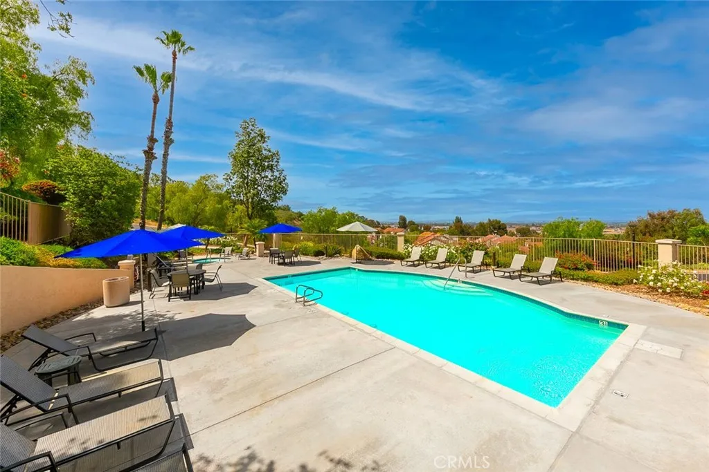 https://cdn.realtyfeed.com/cdn/127/306439607/86c27ff15caf8958d260bf0da99fb99e.webp
