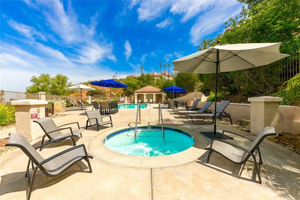 https://cdn.realtyfeed.com/cdn/127/306439607/a0023434b9f10d3b8c1b4524dee36cd7.webp