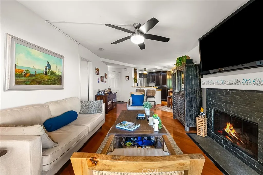 https://cdn.realtyfeed.com/cdn/127/306439607/c3f4ee34680506aed519d424ca2e4126.webp