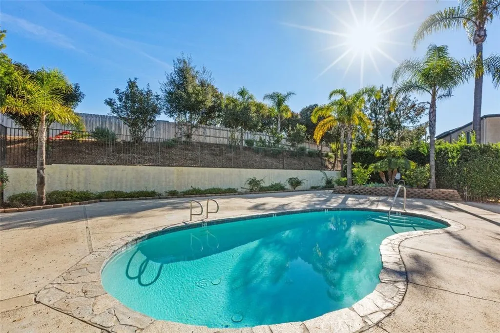 https://cdn.realtyfeed.com/cdn/127/306439923/afc1d9ac270122b07ab34111465ab469.webp
