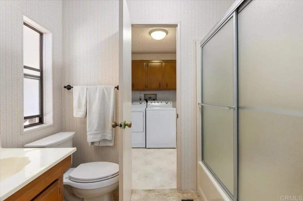 https://cdn.realtyfeed.com/cdn/127/306439937/000b011f3fa79242710774bf9365ff05.webp