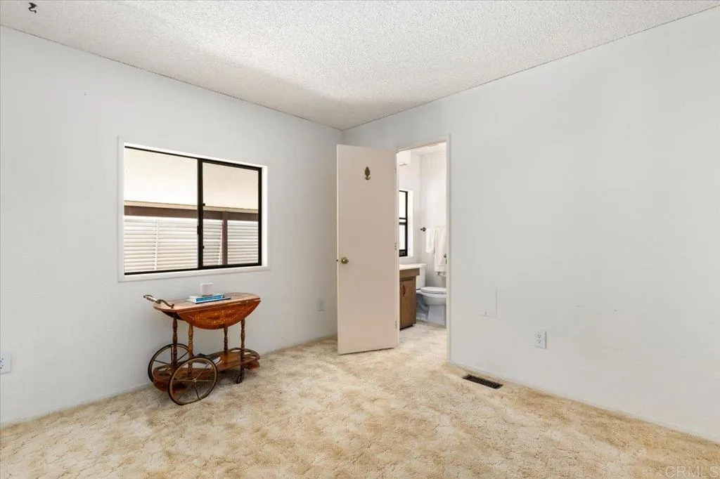 https://cdn.realtyfeed.com/cdn/127/306439937/2be20f06be4782b3471c4e3ee206dee1.webp