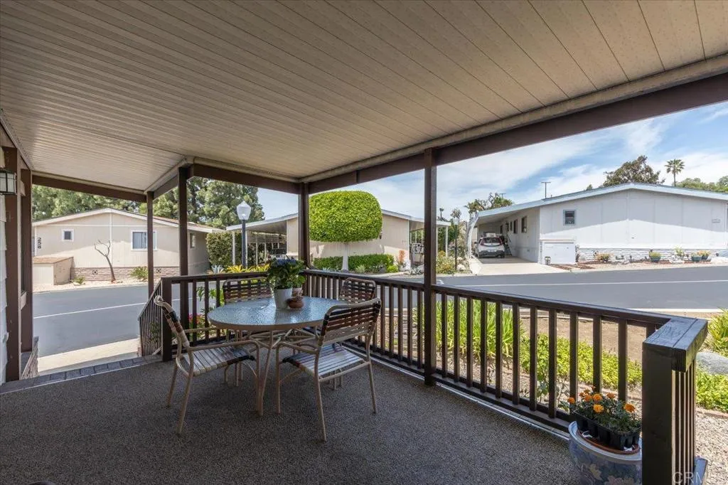 https://cdn.realtyfeed.com/cdn/127/306439937/562df54ba058a52252d8acd466509377.webp