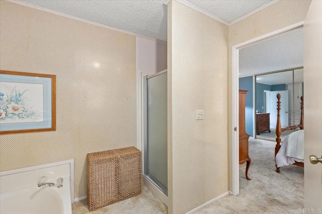 https://cdn.realtyfeed.com/cdn/127/306439937/bace471702268548ea6e437d7c5ba23f.webp