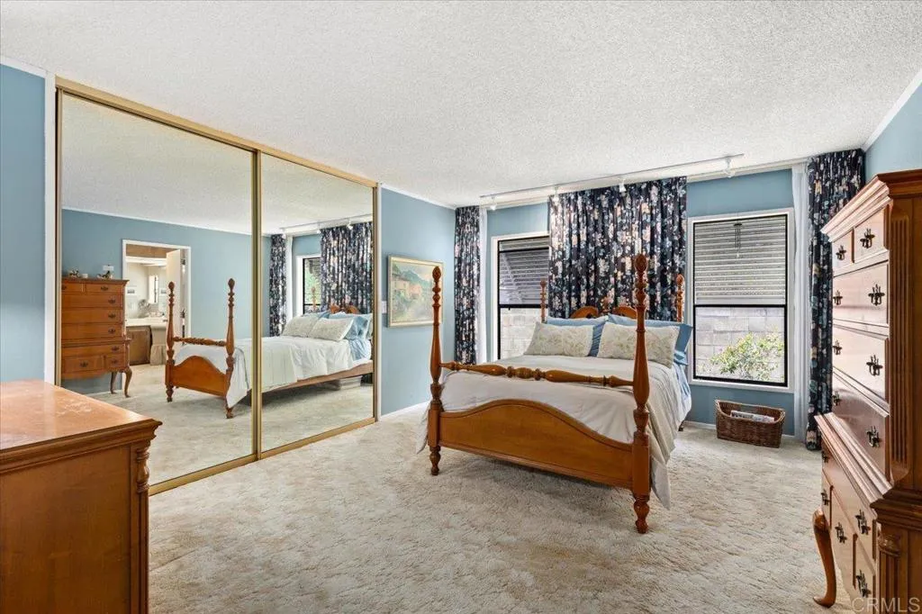 https://cdn.realtyfeed.com/cdn/127/306439937/ee841c23ab070b889f3cbb0c6d942d9a.webp