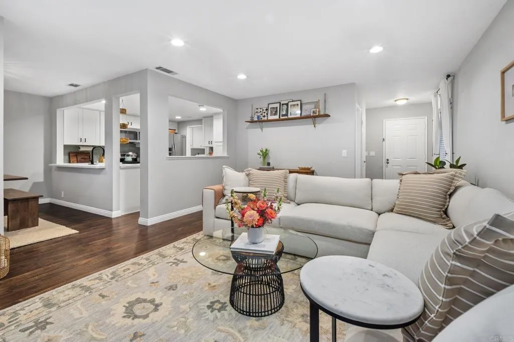 https://cdn.realtyfeed.com/cdn/127/306439985/7a9bc98c910c1114988cf3803acc8020.webp