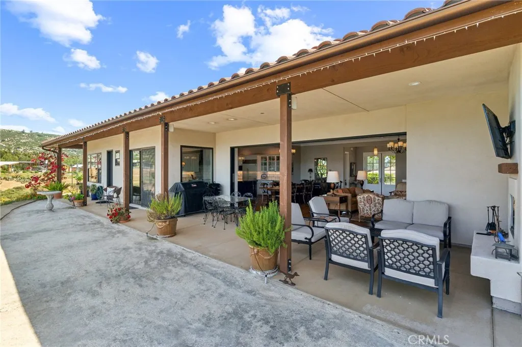 https://cdn.realtyfeed.com/cdn/127/306440067/40209b5ee82c7cc90dbce190d808d715.webp