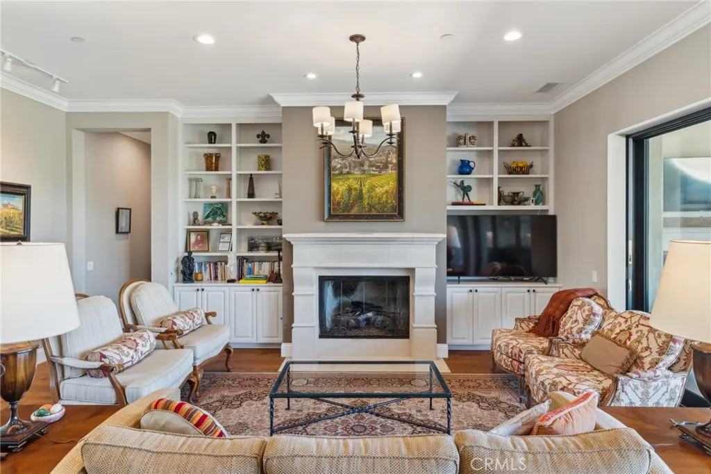 https://cdn.realtyfeed.com/cdn/127/306440067/bd54ffa02a7310016d5cc6b46a7cffe4.webp