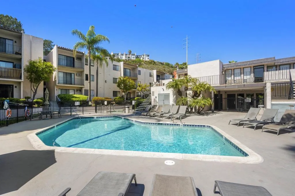 https://cdn.realtyfeed.com/cdn/127/306440071/ddcd5bb8638458f5a9efbe32cae376f8.webp