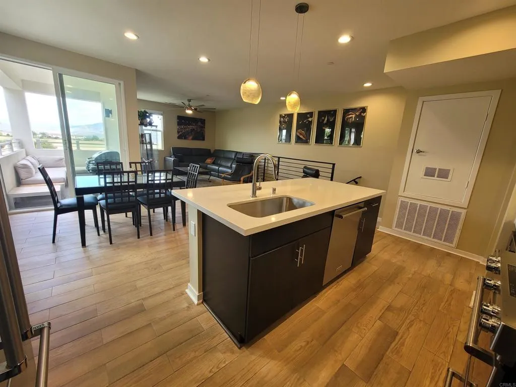 Photo #3: PTP2503500 Listing 