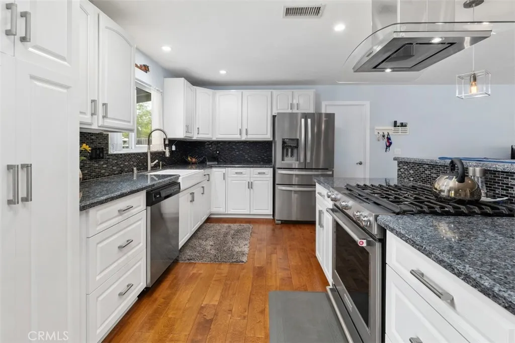 https://cdn.realtyfeed.com/cdn/127/306440508/3016c7bb148cbcd34e90c05f6813e66a.webp