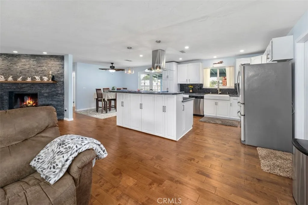https://cdn.realtyfeed.com/cdn/127/306440508/b4185fa1ecf62d24f03ec5dbaef32750.webp