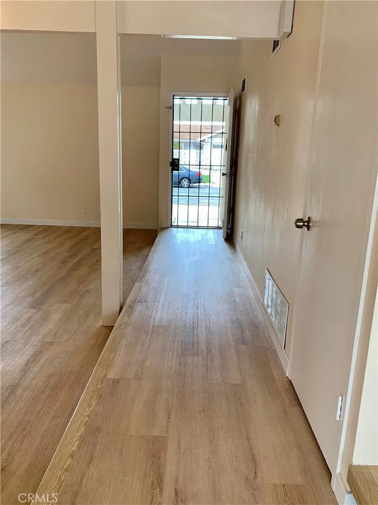 https://cdn.realtyfeed.com/cdn/127/306440613/b1b2874fb75f57adb28fa89cba3e68bd.webp