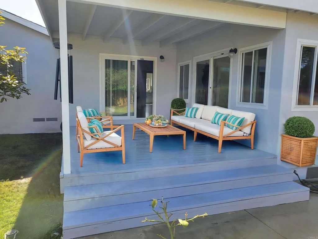 https://cdn.realtyfeed.com/cdn/127/306440649/27a95b401096449bbcccad662bf00e24.webp