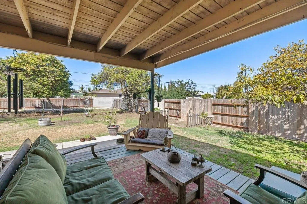 https://cdn.realtyfeed.com/cdn/127/306440649/3e00c78d570f103d38295b1169a8c499.webp