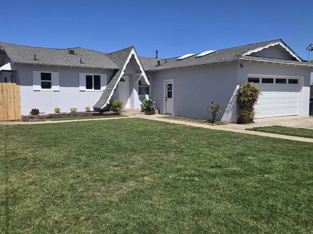 https://cdn.realtyfeed.com/cdn/127/306440649/93283aa1bb7822d4b054188e9f651c17.webp