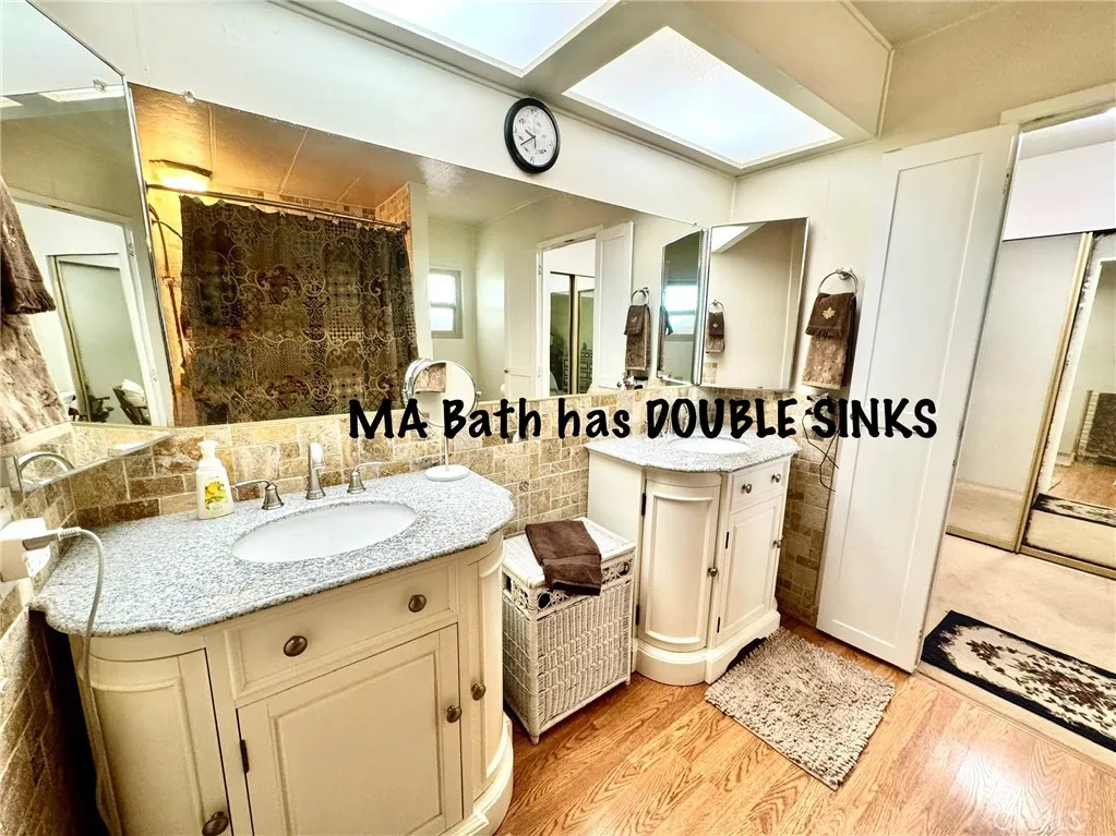 https://cdn.realtyfeed.com/cdn/127/306440807/e7b93c49d1160752f1fa672674b87d6d.webp
