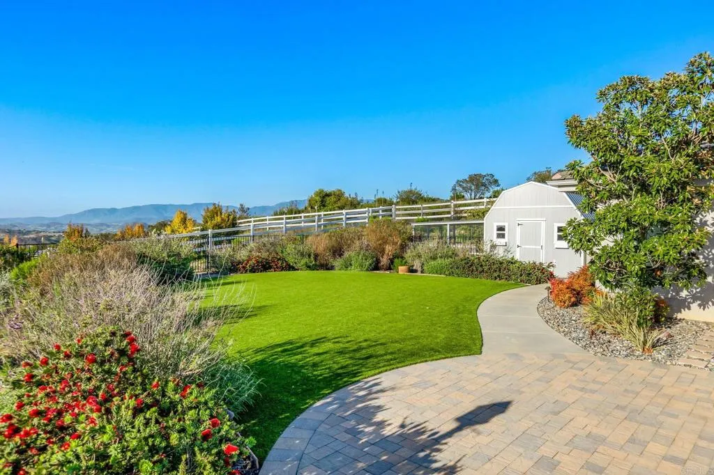 https://cdn.realtyfeed.com/cdn/127/306440953/3e366d49963f8f5aca56adf7bb26a5a5.webp