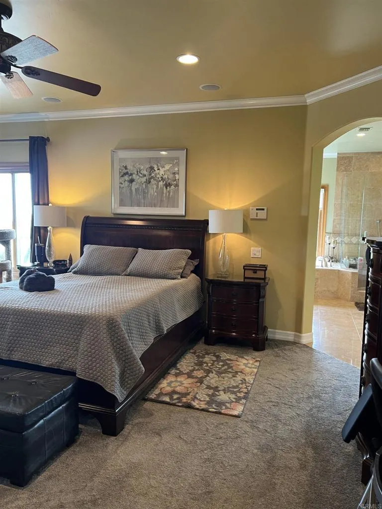 https://cdn.realtyfeed.com/cdn/127/306440953/7ad3129276f665d88ae7de7bc52a6027.webp