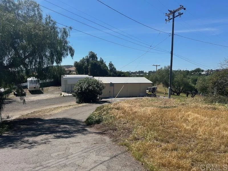 https://cdn.realtyfeed.com/cdn/127/306440987/f555f59855d2f6792918da228ed3bf64.webp