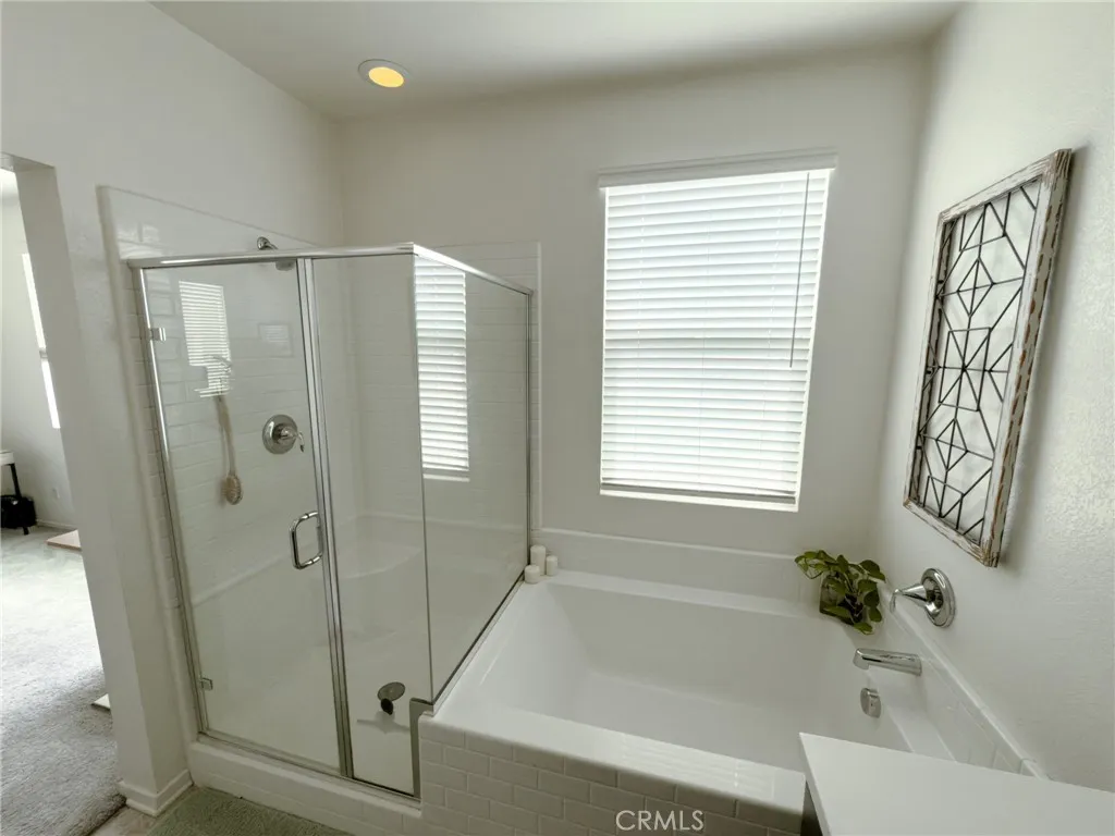 https://cdn.realtyfeed.com/cdn/127/306441126/2ee8903a530266df3519ca4e95b32433.webp