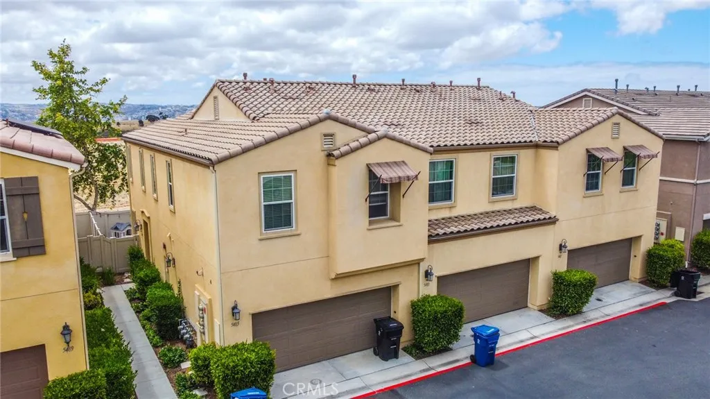 Photo #30: SB25107682 Listing: Photo #30