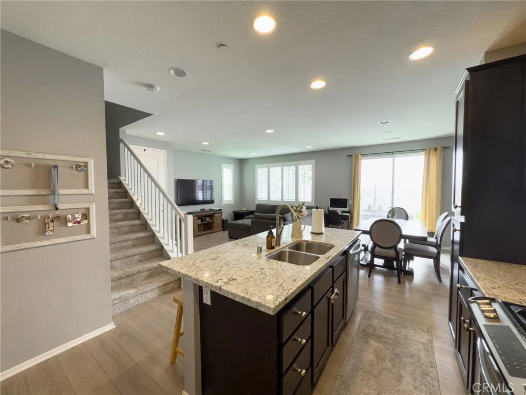 Photo #38: SB25107682 Listing: Photo #38