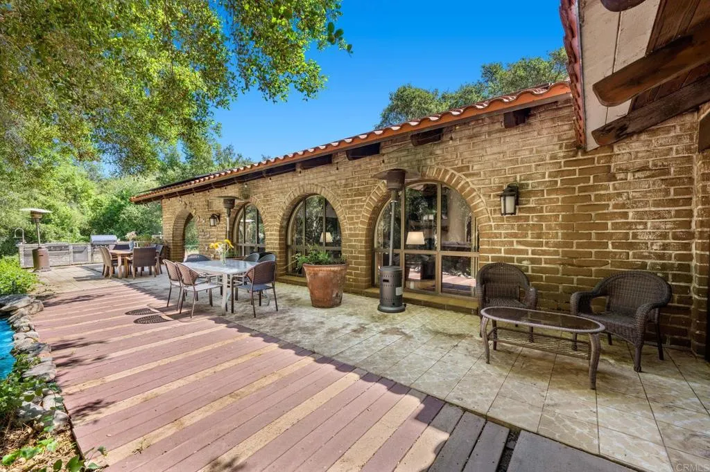 https://cdn.realtyfeed.com/cdn/127/306441127/5da70973dd220e515ef1d316603ade7c.webp