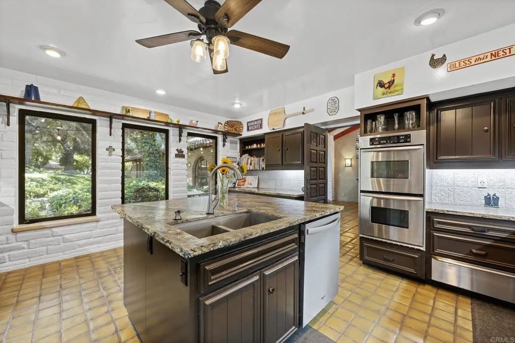 https://cdn.realtyfeed.com/cdn/127/306441127/76a7fe69002a427c480c9931814e0885.webp
