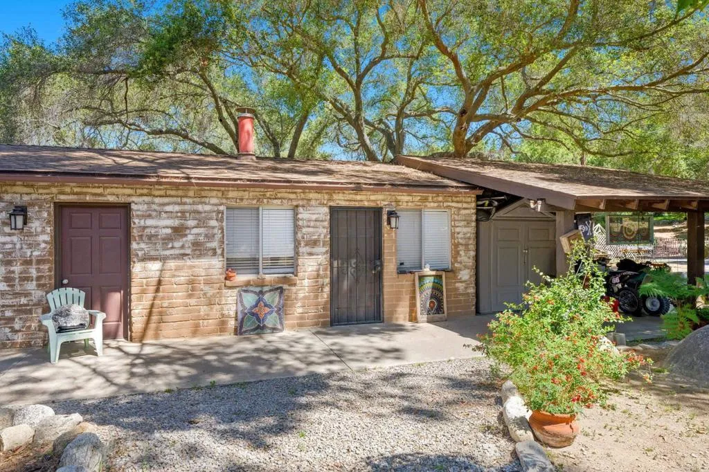 https://cdn.realtyfeed.com/cdn/127/306441127/b30bcc06c8952ec5503e3c19f09297c0.webp