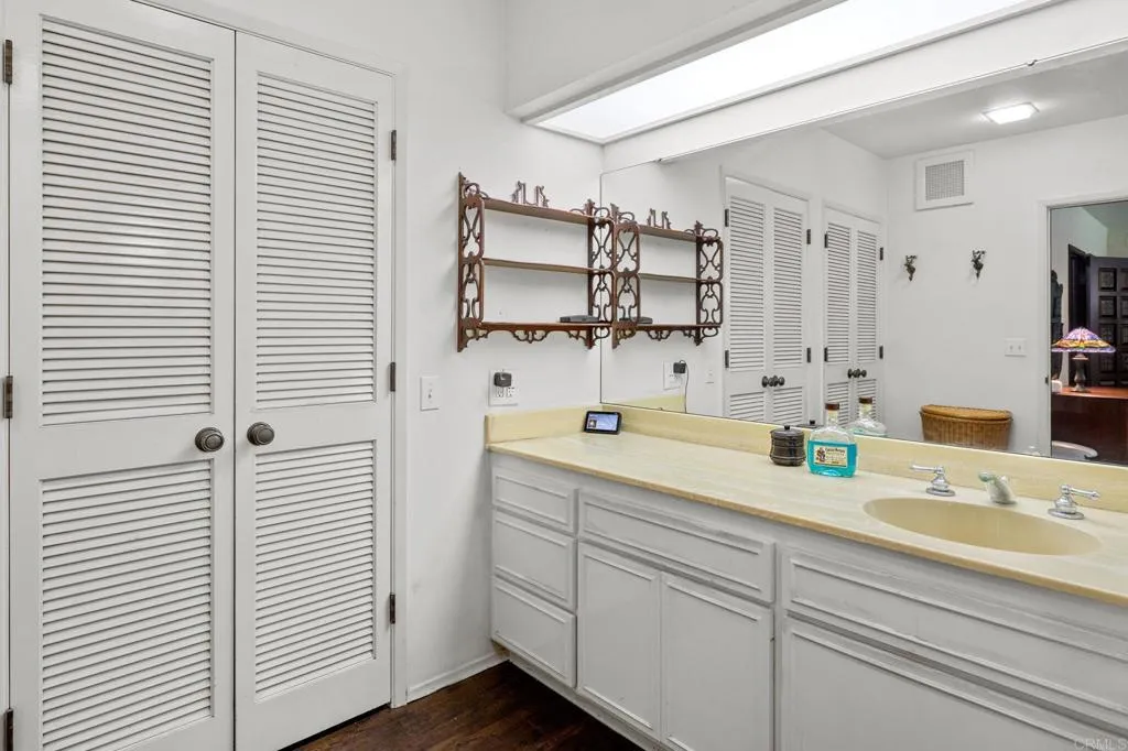 https://cdn.realtyfeed.com/cdn/127/306441127/c404e55adcc838d57e2acd03dda56d6e.webp