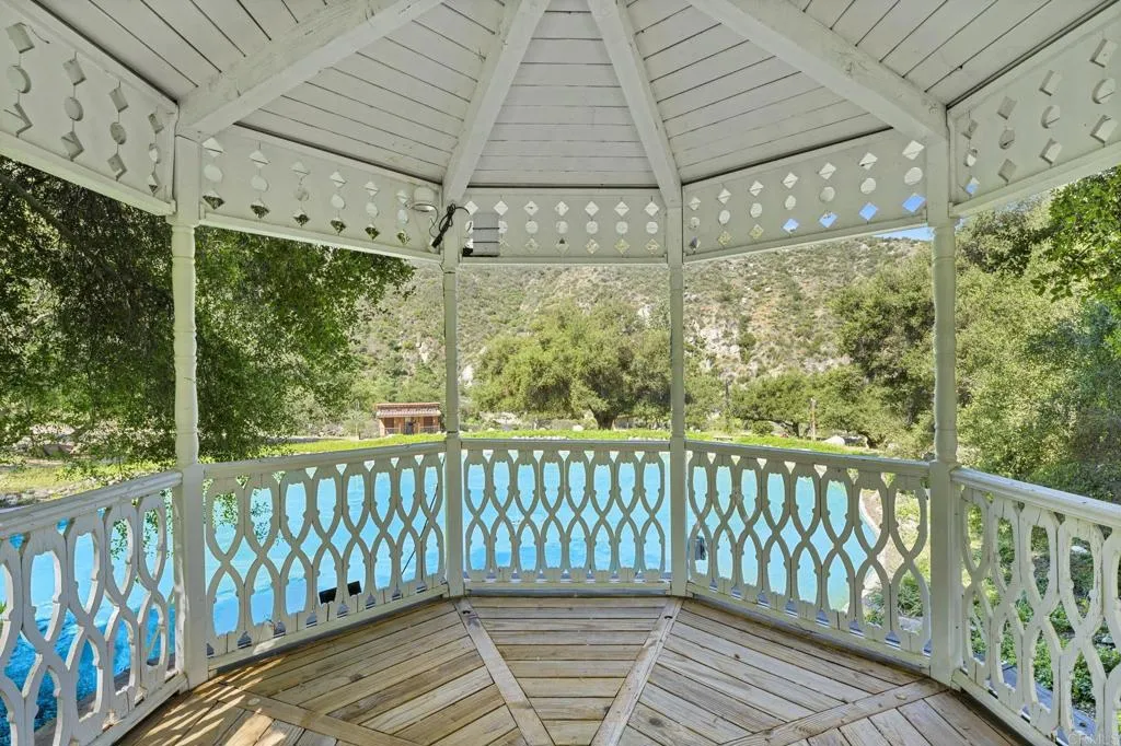 https://cdn.realtyfeed.com/cdn/127/306441127/d9668891041a6f1abf1f0b9c775ac1fe.webp