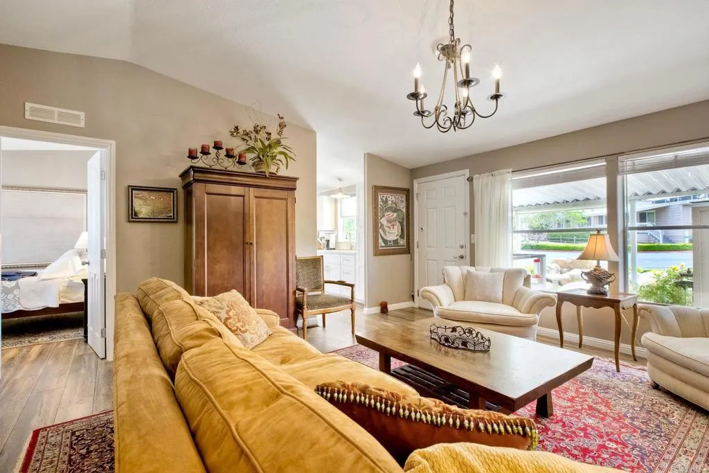 https://cdn.realtyfeed.com/cdn/127/306441242/42bccce3482d0ab3dc1de9a710617cd7.webp