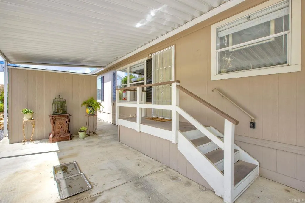 https://cdn.realtyfeed.com/cdn/127/306441242/43c7831bcb95c15eb25c0bd3b0678430.webp