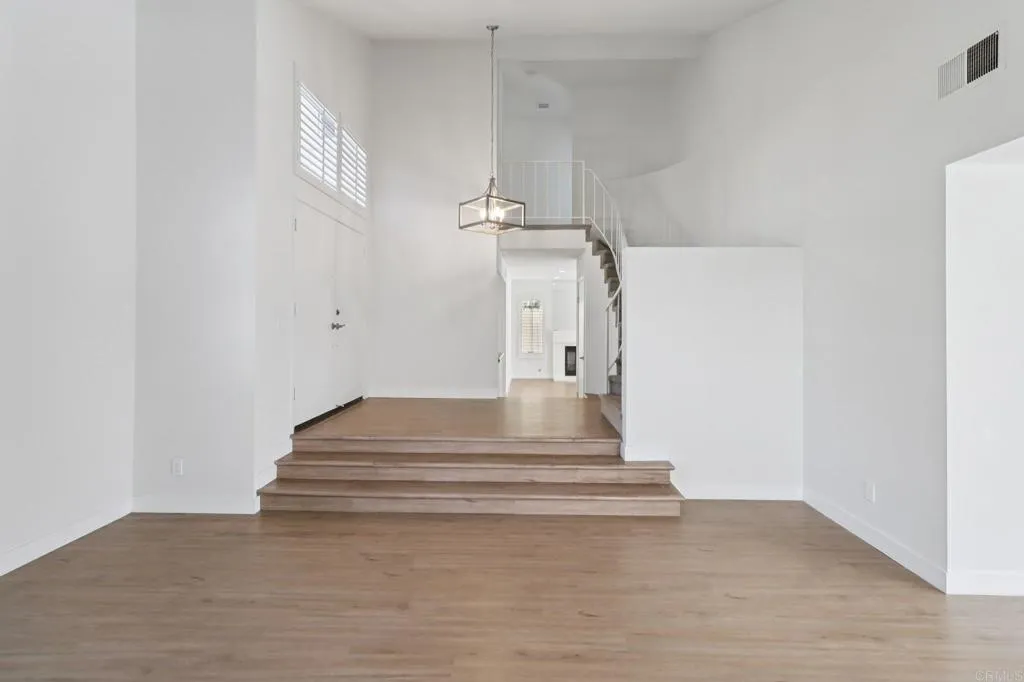 https://cdn.realtyfeed.com/cdn/127/306441308/95b3801e753959892b0c2239902889ce.webp