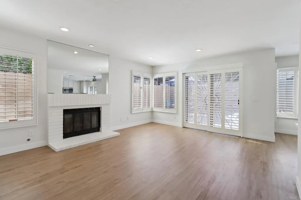 https://cdn.realtyfeed.com/cdn/127/306441308/d887969f3449a82423761f0e1e106d43.webp