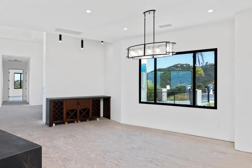 https://cdn.realtyfeed.com/cdn/127/306441311/7c77812b43c39c6918aa4e20833ac2da.webp
