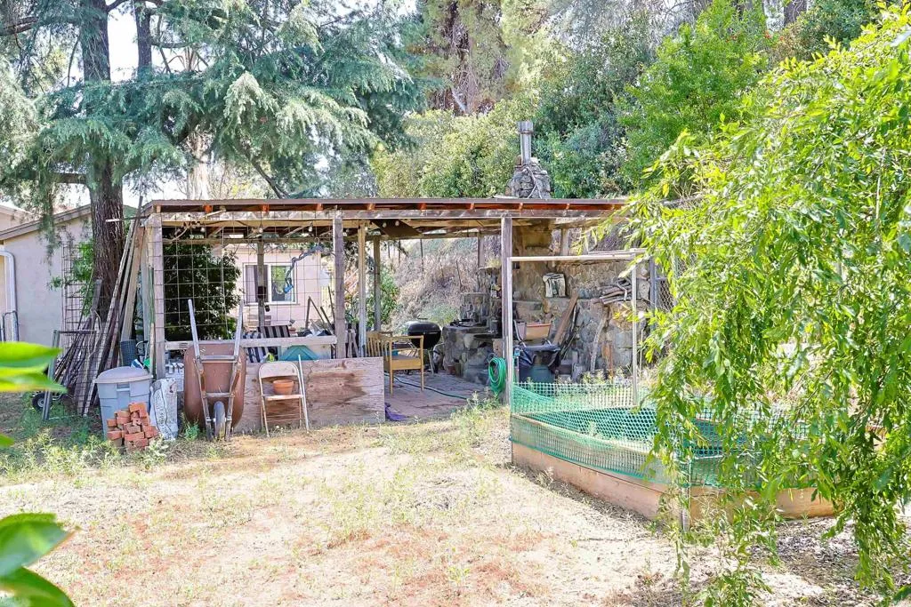 https://cdn.realtyfeed.com/cdn/127/306441435/f8346f730afbd569f6e6ea0f8620559c.webp