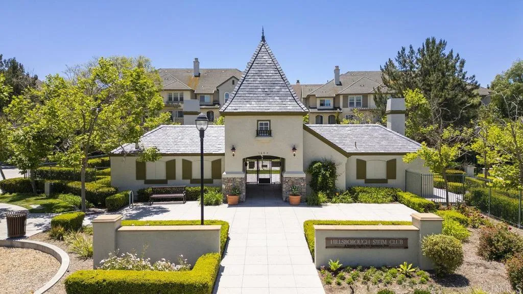 https://cdn.realtyfeed.com/cdn/127/306441449/2ec78d1f1a2d98a0c2faca8ba8dbbb74.webp