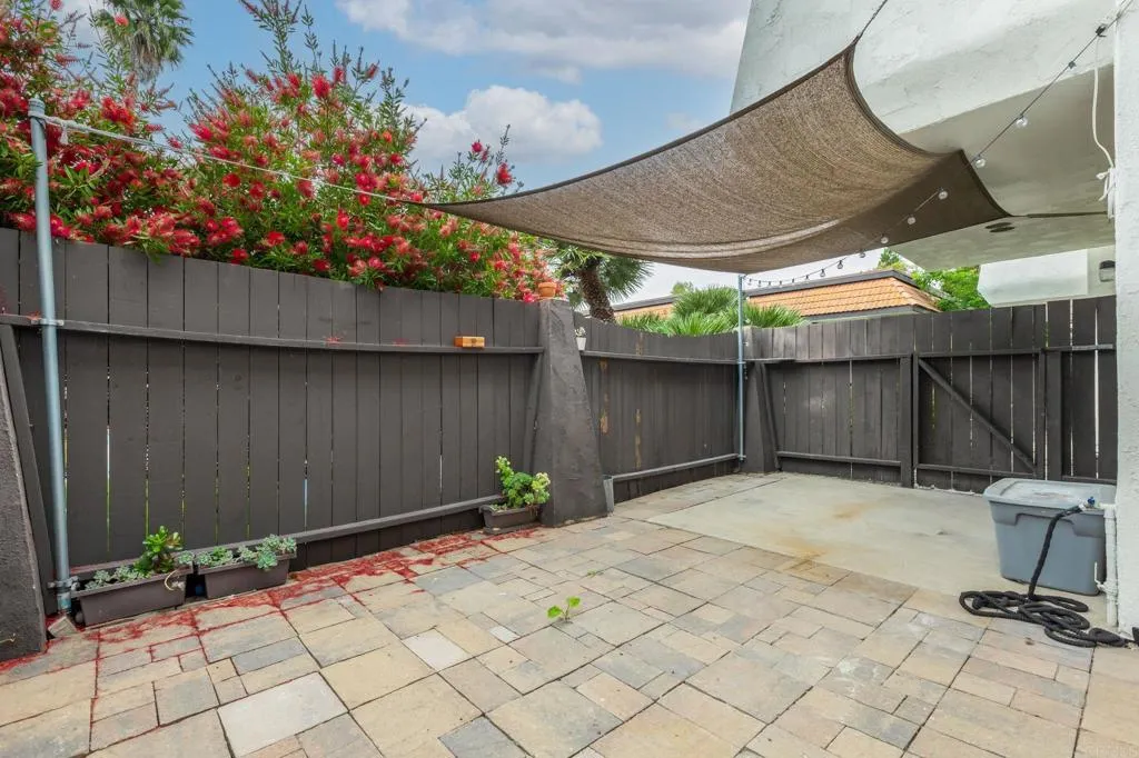 https://cdn.realtyfeed.com/cdn/127/306441532/10f34bd98121419e85aee29760af1fa0.webp