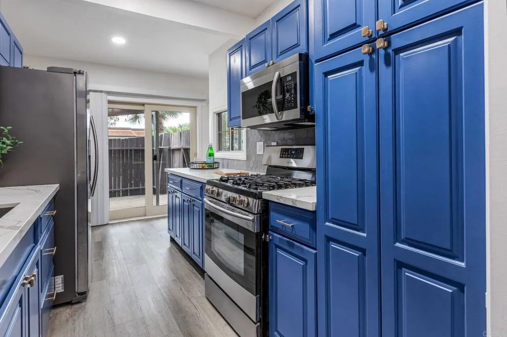 https://cdn.realtyfeed.com/cdn/127/306441532/1a5b86f54baac33bbbd2e4e3113014f7.webp
