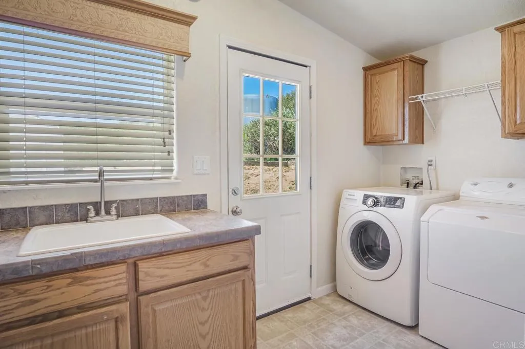 https://cdn.realtyfeed.com/cdn/127/306441653/0d41e37e6e7c7a762910e2415830b81e.webp