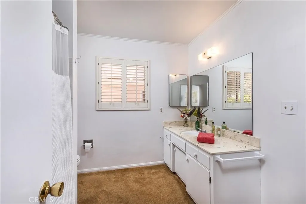 https://cdn.realtyfeed.com/cdn/127/306441874/7a81da606a612bb8844a3bd72af3a94e.webp