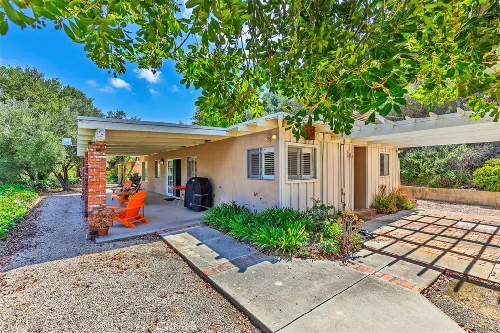 https://cdn.realtyfeed.com/cdn/127/306441874/9b35f42a66f3cd5ec954d3b88b3bdc4a.webp